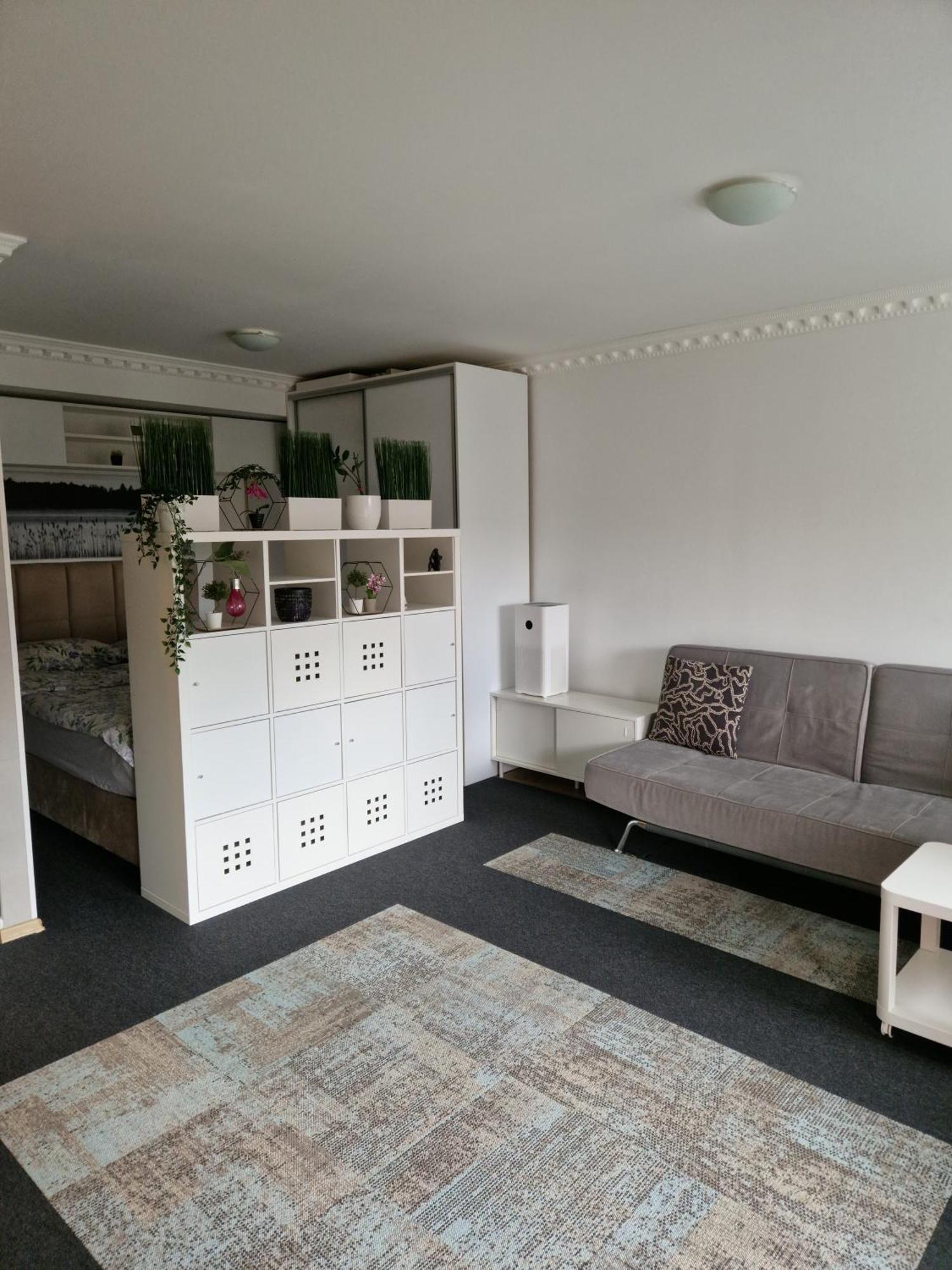 Apartament In Отопень Екстер'єр фото
